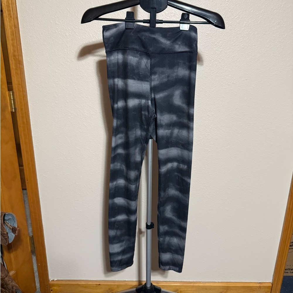 SO Women's‎ Black Tie-Dye Leggings